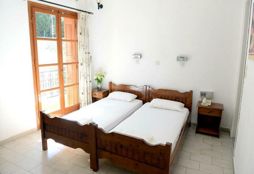 اتاق اکونومی, Anthemis