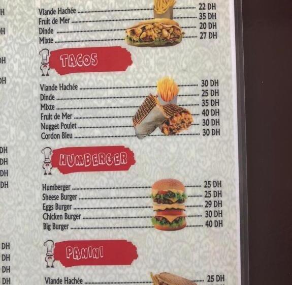 اتاق استاندارد سه نفره, Aswan