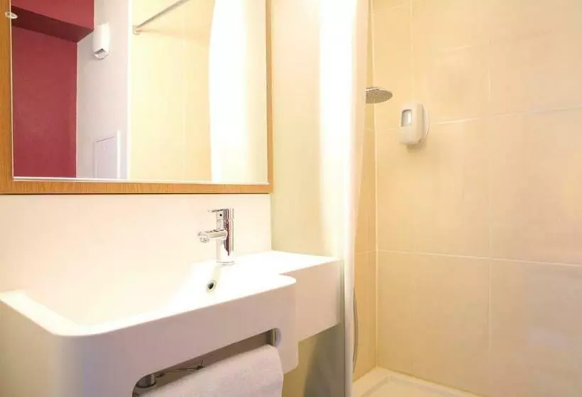 ファミリールーム, B&b Hotel Martigues Port De Bouc
