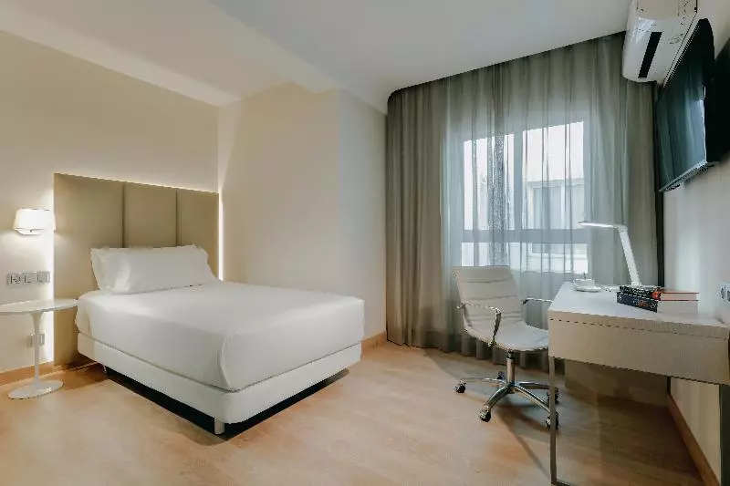 公園の見えるスタンダードルーム, Best Western Plus Bolton On The Park