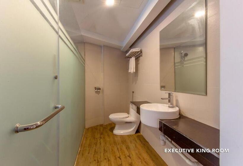 اتاق اجرایی با تخت بزرگ, De Elements Business Hotel Kuala Lumpur