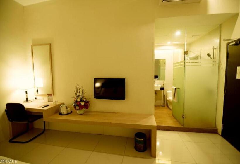 اتاق خانوادگی با سرویس بهداشتی مشترک, De Elements Business Hotel Kuala Lumpur