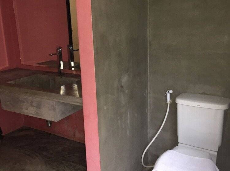 اتاق لوکس خانوادگی, De Sonyn Boutique