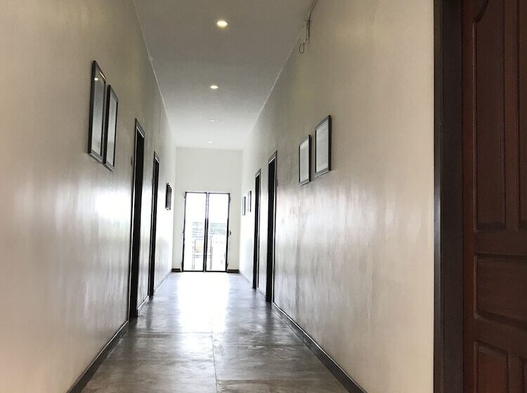 اتاق لوکس خانوادگی, De Sonyn Boutique