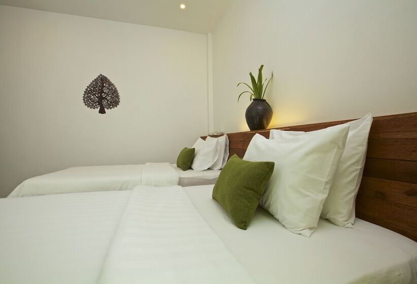 اتاق لوکس خانوادگی, De Sonyn Boutique