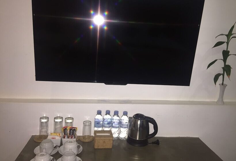 سوییت لوکس, De Sonyn Boutique