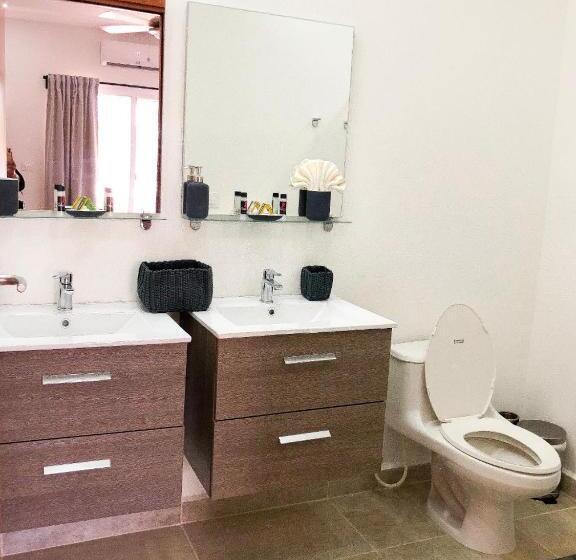 Habitación Cuádruple Estándar, Las Palmas Beach