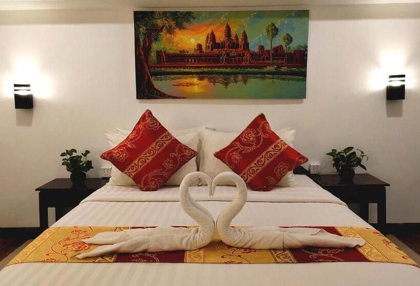 Havuz Manzaralı Junior Süit, La Villa Du Bonheur