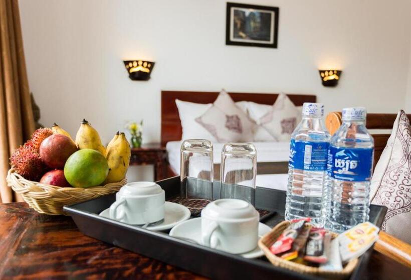 Havuz Manzaralı Junior Süit, La Villa Du Bonheur