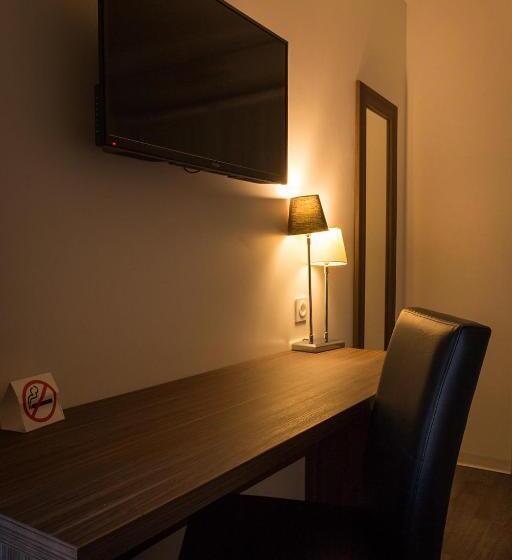 Номер Стандарт с Балконом, Libera Caen Colombelles