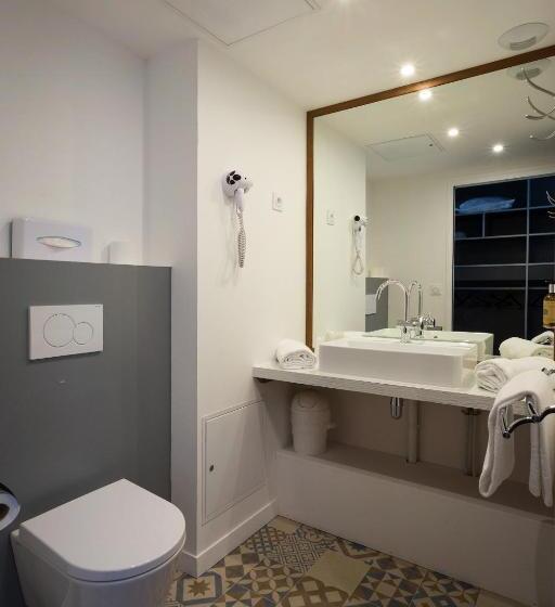 Номер Deluxe, Libera Caen Colombelles