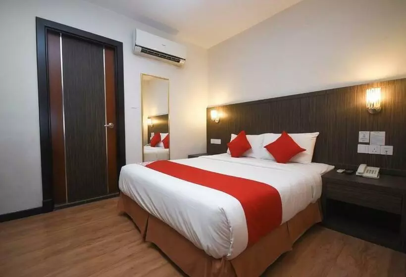 اتاق استاندارد, Nur Miri