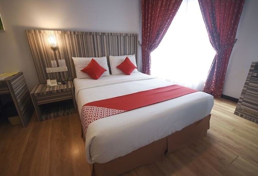 غرفة ديلوكس, Nur Miri