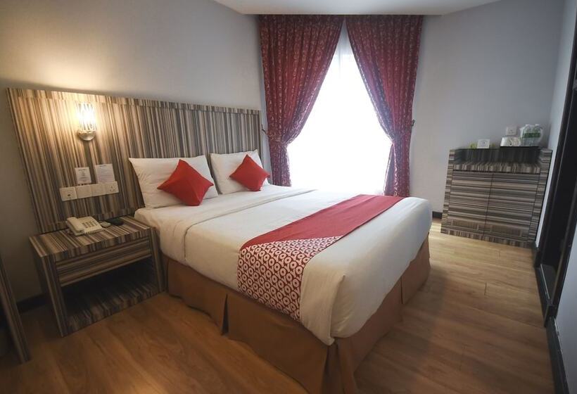 غرفة ديلوكس, Nur Miri