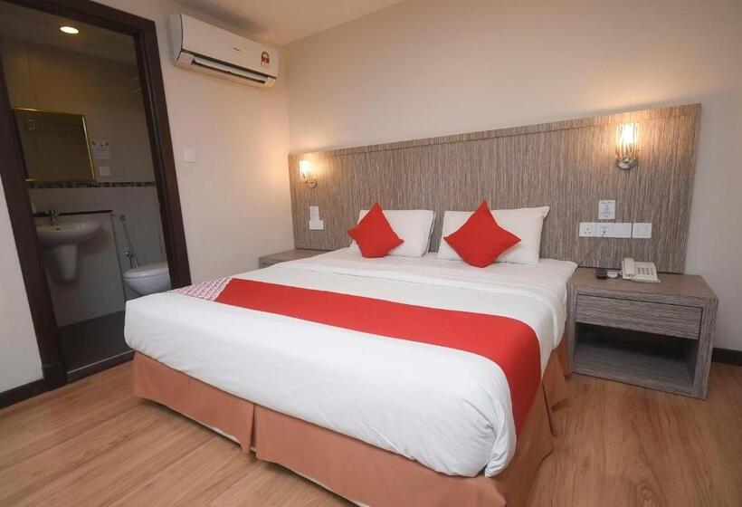 غرفة قياسية سرير كينج, Nur Miri