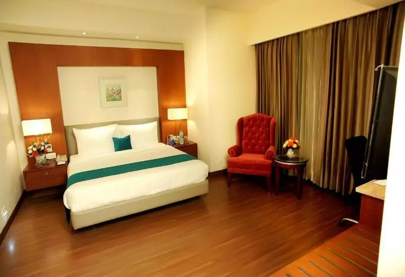 スイート, Sarovar Portico Jalandhar
