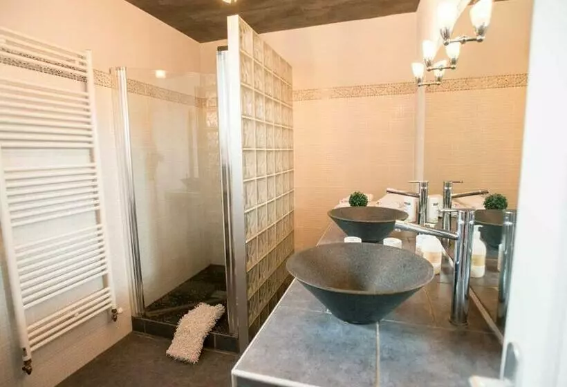 スイート, Le Clos Marie