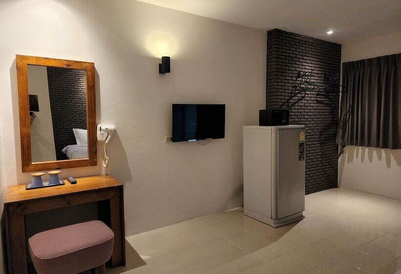 Cameră Deluxe, Dfeel House