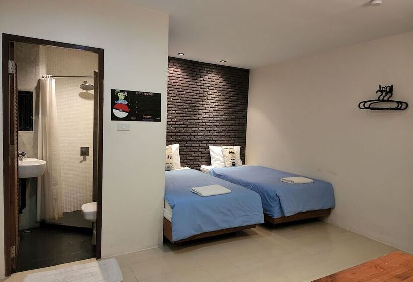 Cameră Standard, Dfeel House