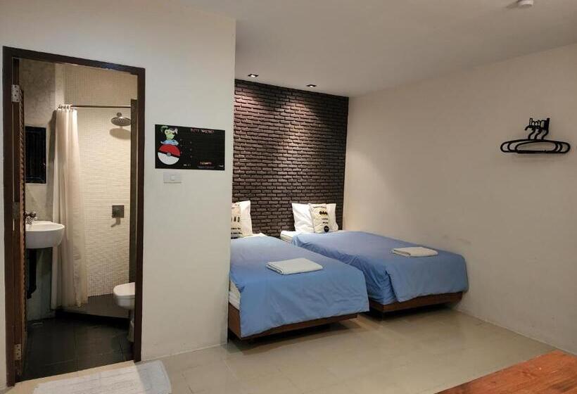 Cameră Standard, Dfeel House