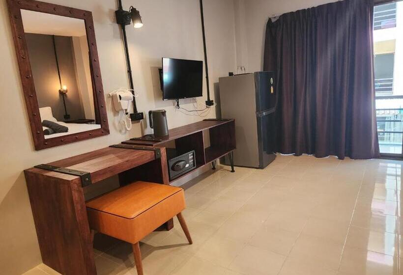 Cameră Standard, Dfeel House