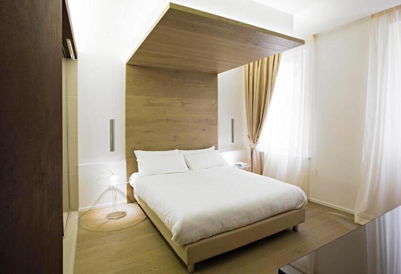 اتاق لوکس, Borgoleoni 18 Room And Breakfast