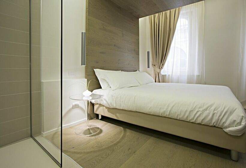 اتاق لوکس, Borgoleoni 18 Room And Breakfast