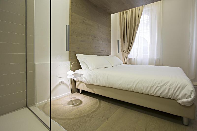 اتاق لوکس, Borgoleoni 18  Room And Breakfast