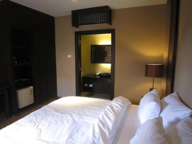 高级海景房, Chidlom Resort