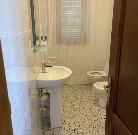 Апартаменты 2 Спальни, B&b La Loccaia