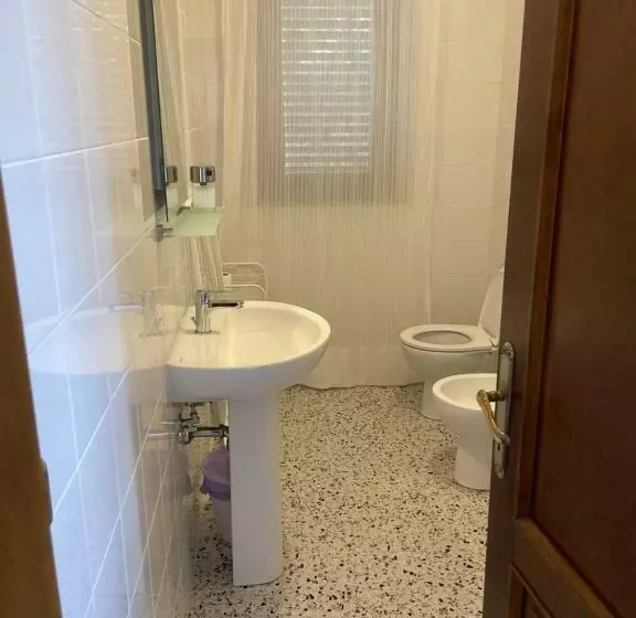 Huoneisto 2 Makuuhuonetta, B&b La Loccaia