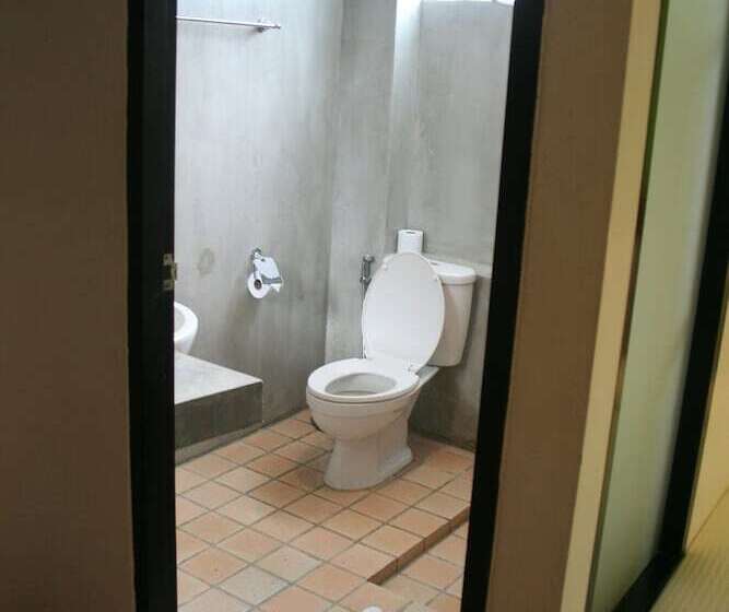 标准间, Baan Ing Ping