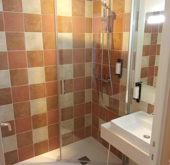 Номер Стандарт, Best Western Flers Centre Gare