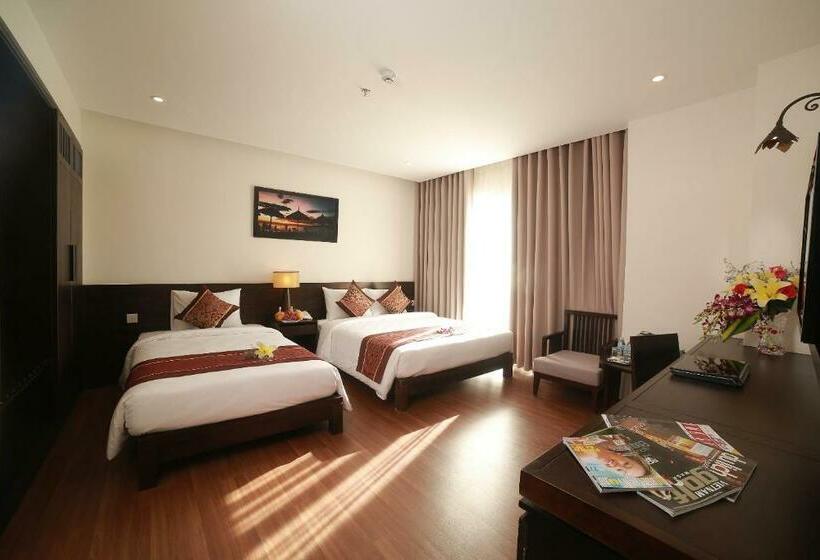 اتاق لوکس با بالکن, Edele Nha Trang