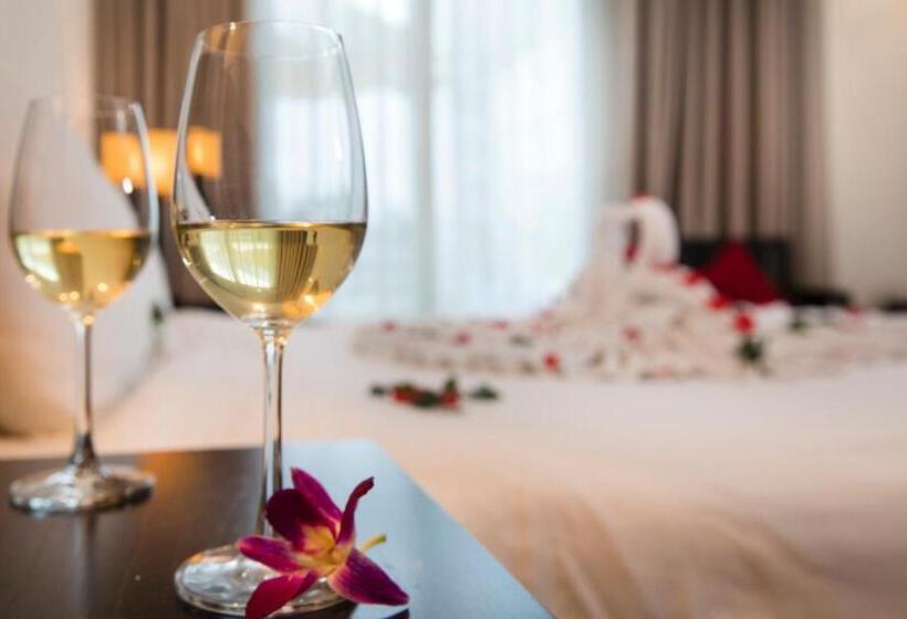 اتاق لوکس, Edele Nha Trang