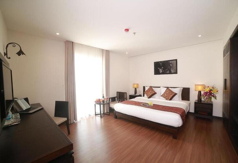 اتاق لوکس با بالکن, Edele Nha Trang