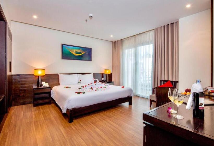 اتاق لوکس با بالکن, Edele Nha Trang