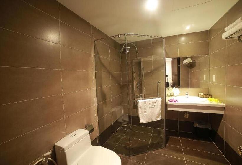 اتاق لوکس سه تخته, Edele Nha Trang