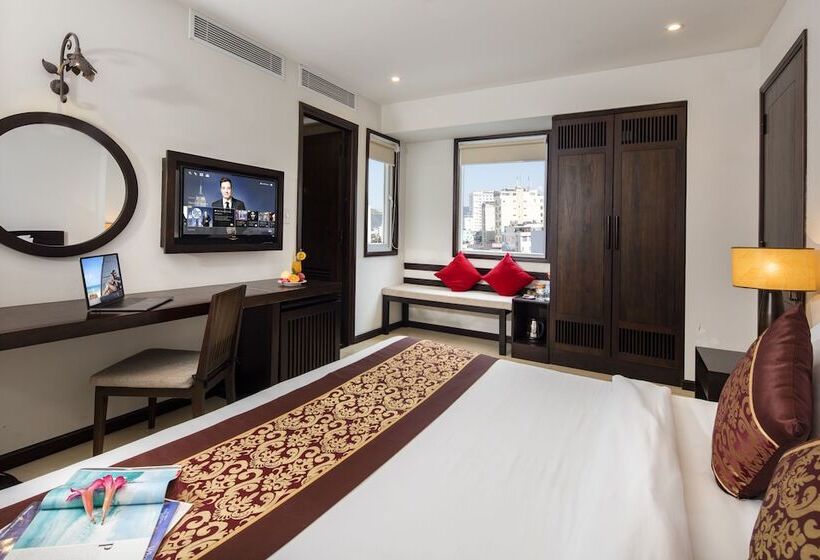 اتاق لوکس, Edele Nha Trang