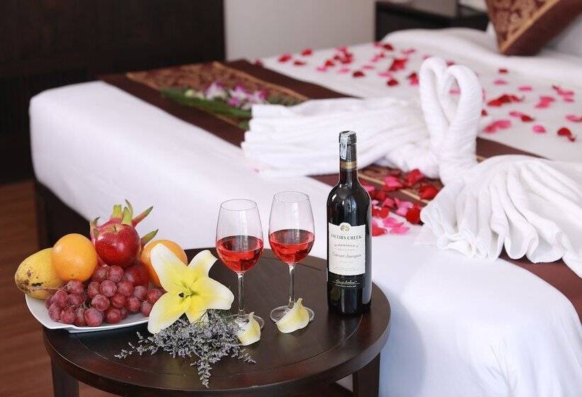 اتاق لوکس, Edele Nha Trang