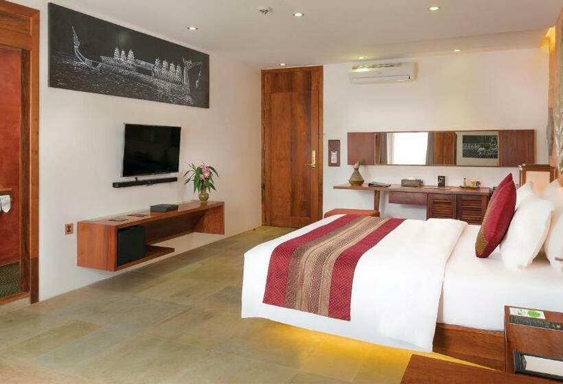 سوییت لوکس, Golden Temple Residence