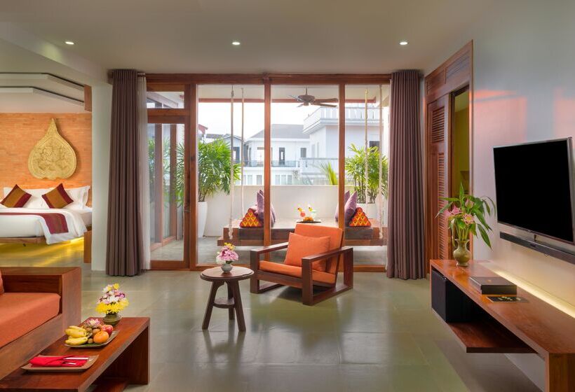 سوئیت رویال, Golden Temple Residence