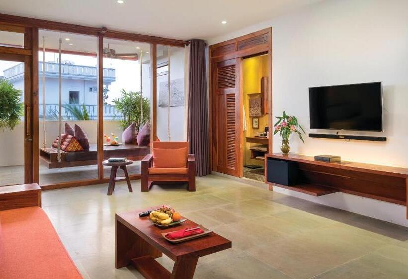 سوئیت رویال, Golden Temple Residence