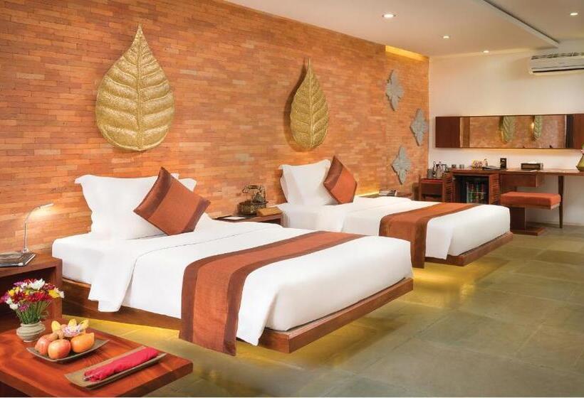 سوییت لوکس, Golden Temple Residence