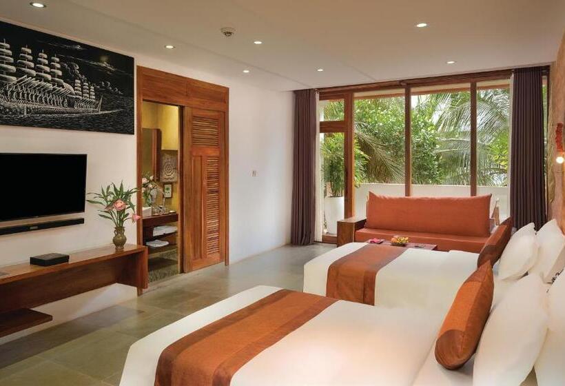 سوییت لوکس, Golden Temple Residence