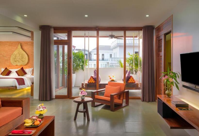 سوئیت رویال, Golden Temple Residence