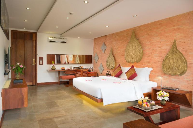 سوییت لوکس, Golden Temple Residence