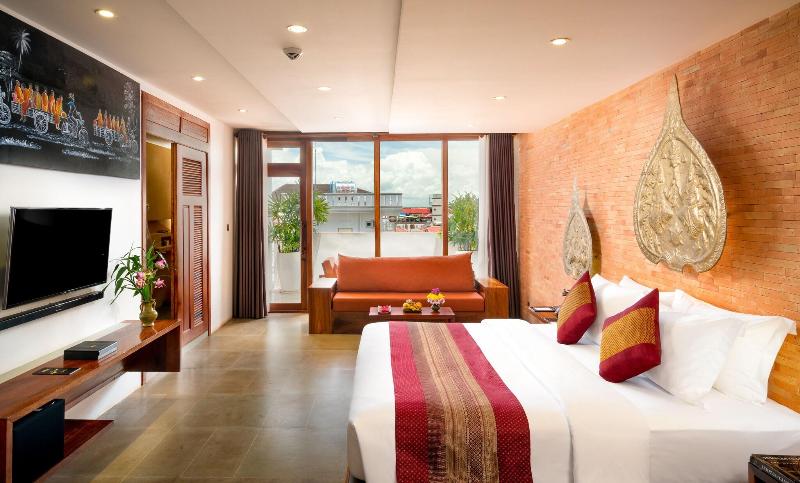 سوییت لوکس, Golden Temple Residence