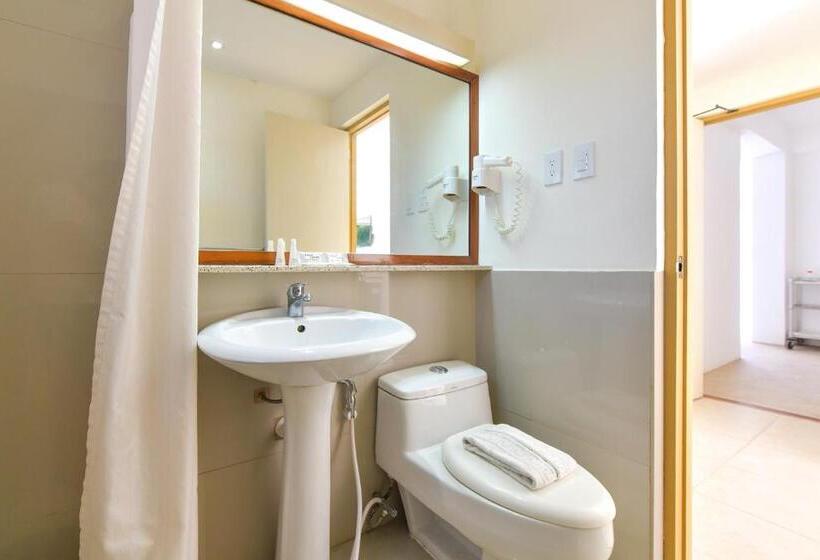 חדר סטנדרט עם מיטת קווין, Signature Boracay South Beach