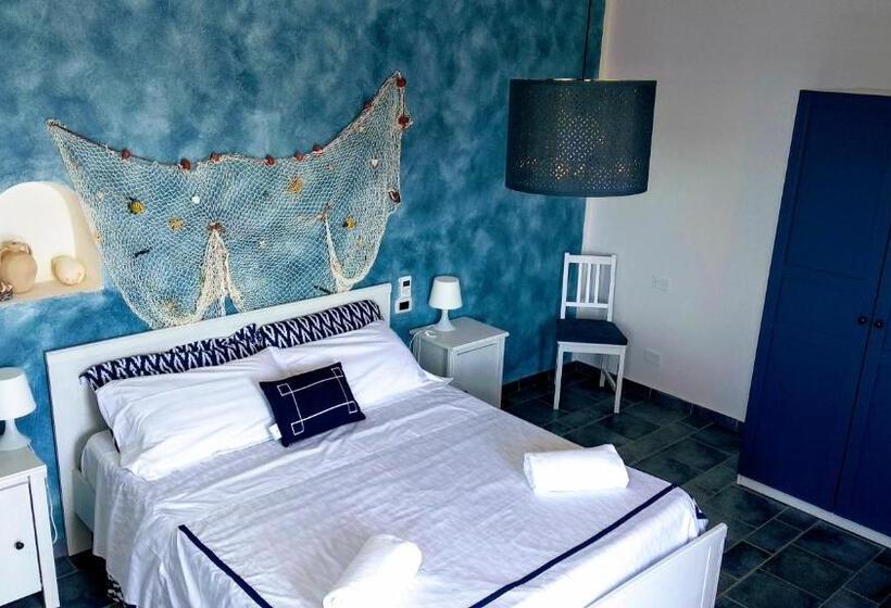 غرفة قياسية مطلّة علي البحر مزوَّدة بشُرفة, Il Marchese Hotel & Spa